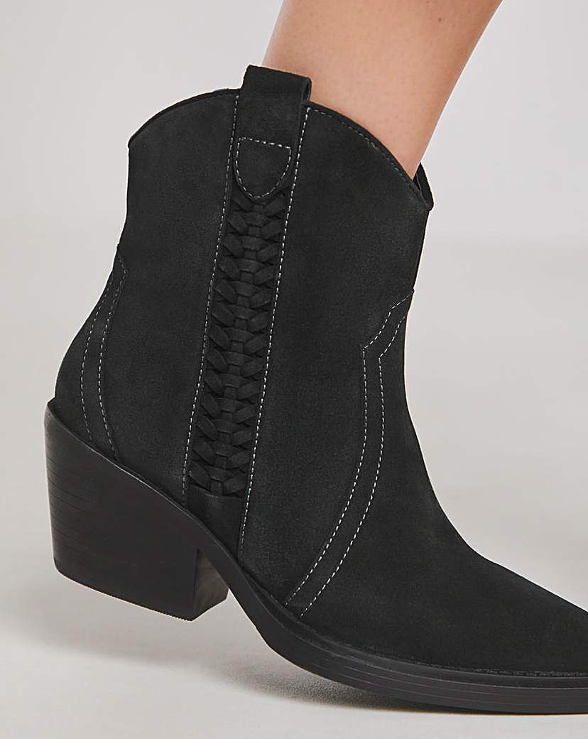 Braided Western Boot Wide
