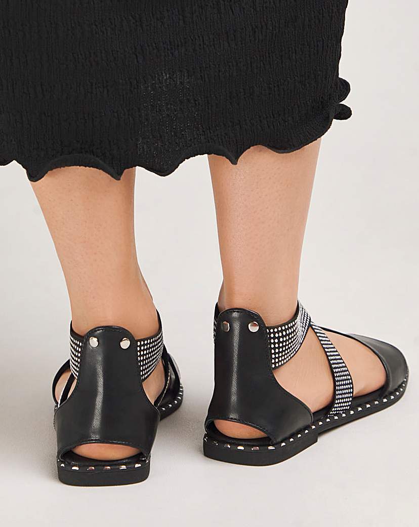 Stretch Cross Upper Flat Sandal Wide