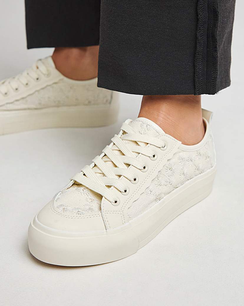 Mesh Lace Trainer