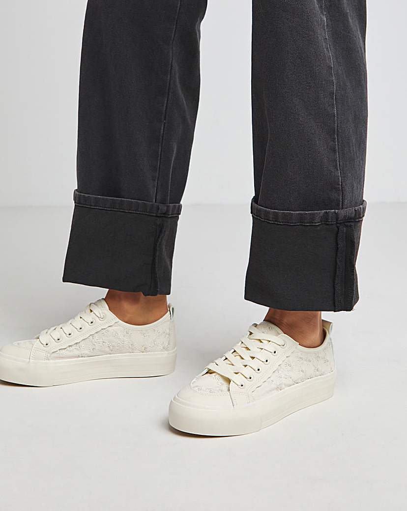 Mesh Lace Trainer