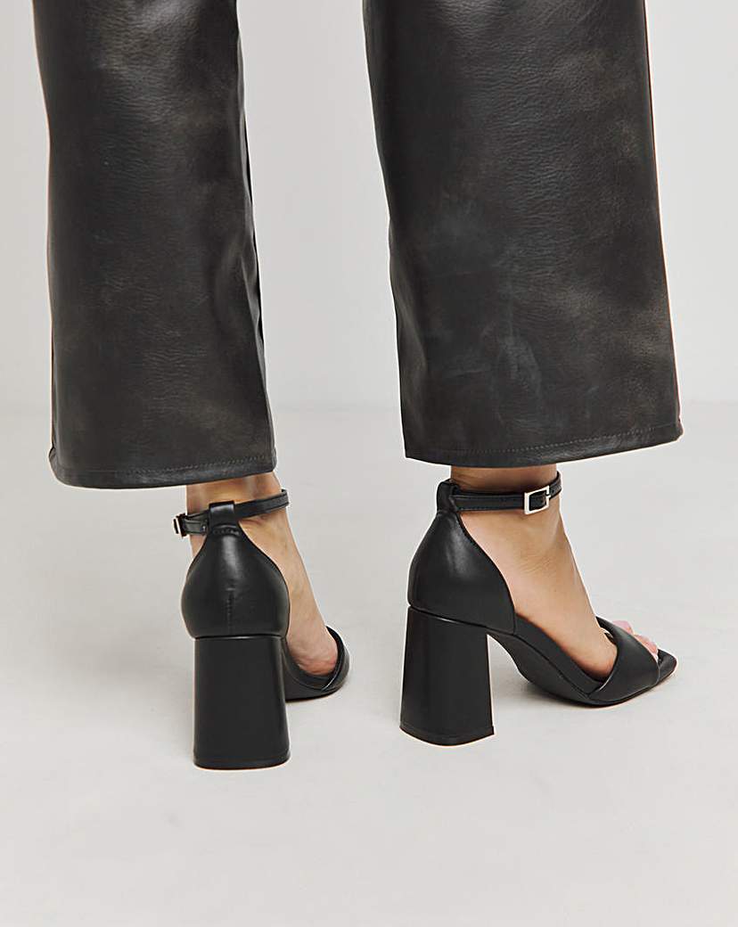 Barely There Block Heel Sandals Ex Wide