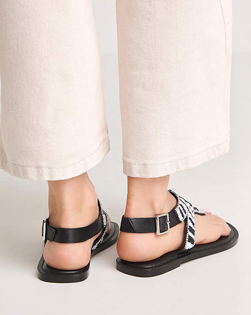 Beaded Toe Post Flat Sandal Wide