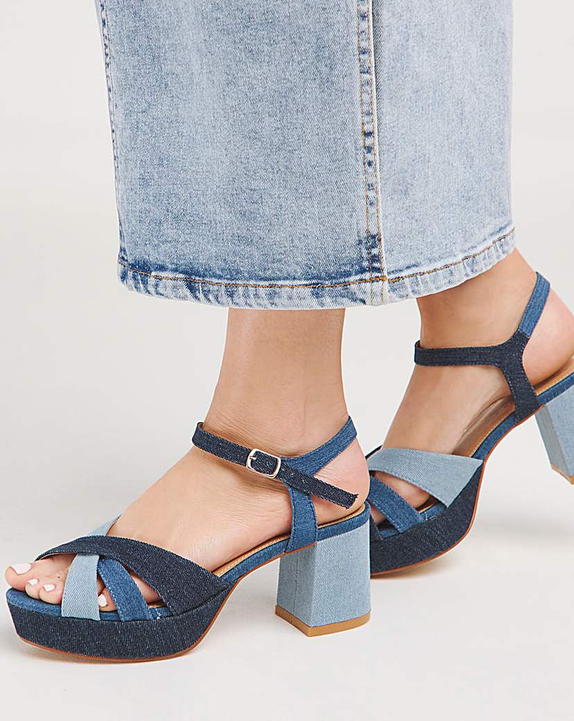 Strap Detail Platform Sandal Ex Wide