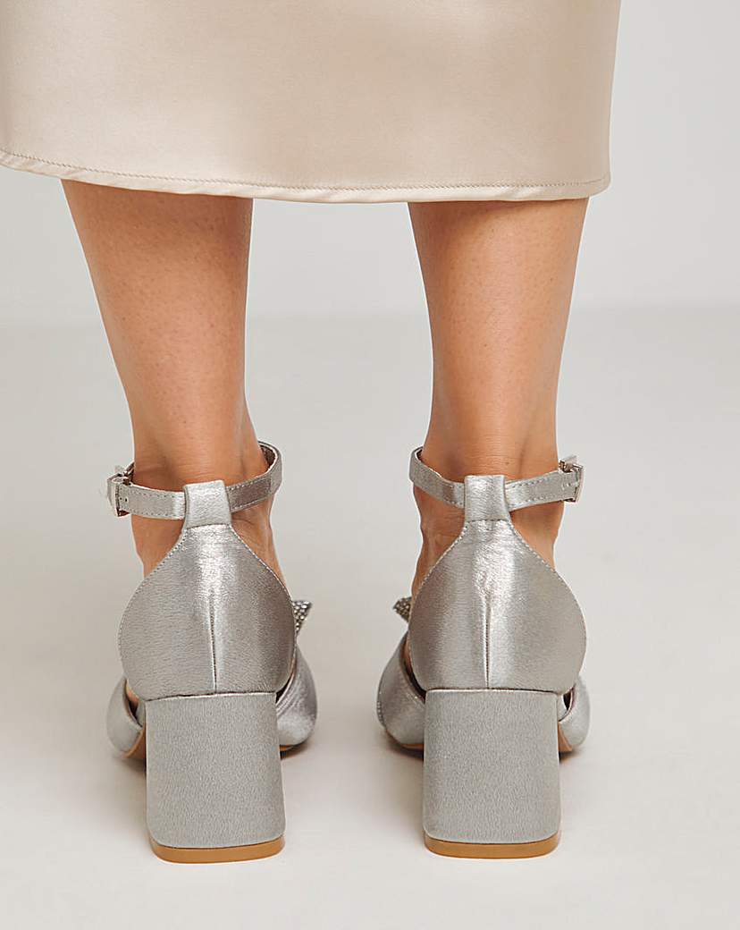Diamante Cross Strap Heel Sandal ExWide