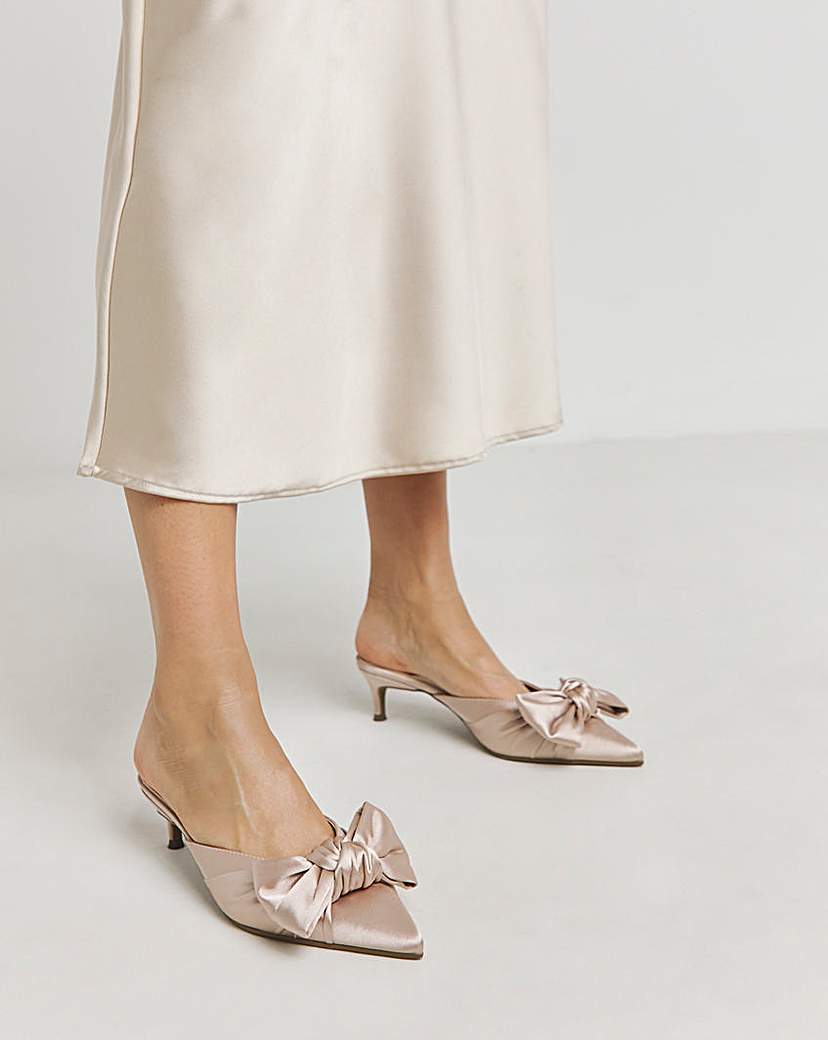 Pointed Bow Kitten Heel Mules Ex Wide