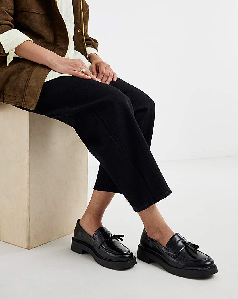 Tassle Detail Loafer Wide