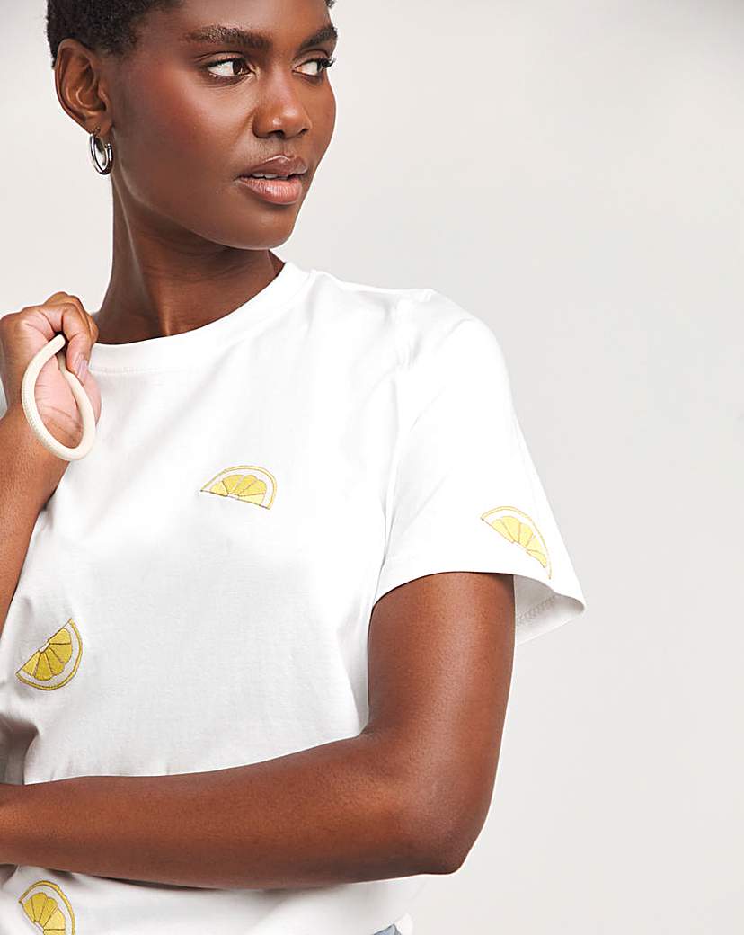 Crew Neck Lemon Embroidered T-Shirt