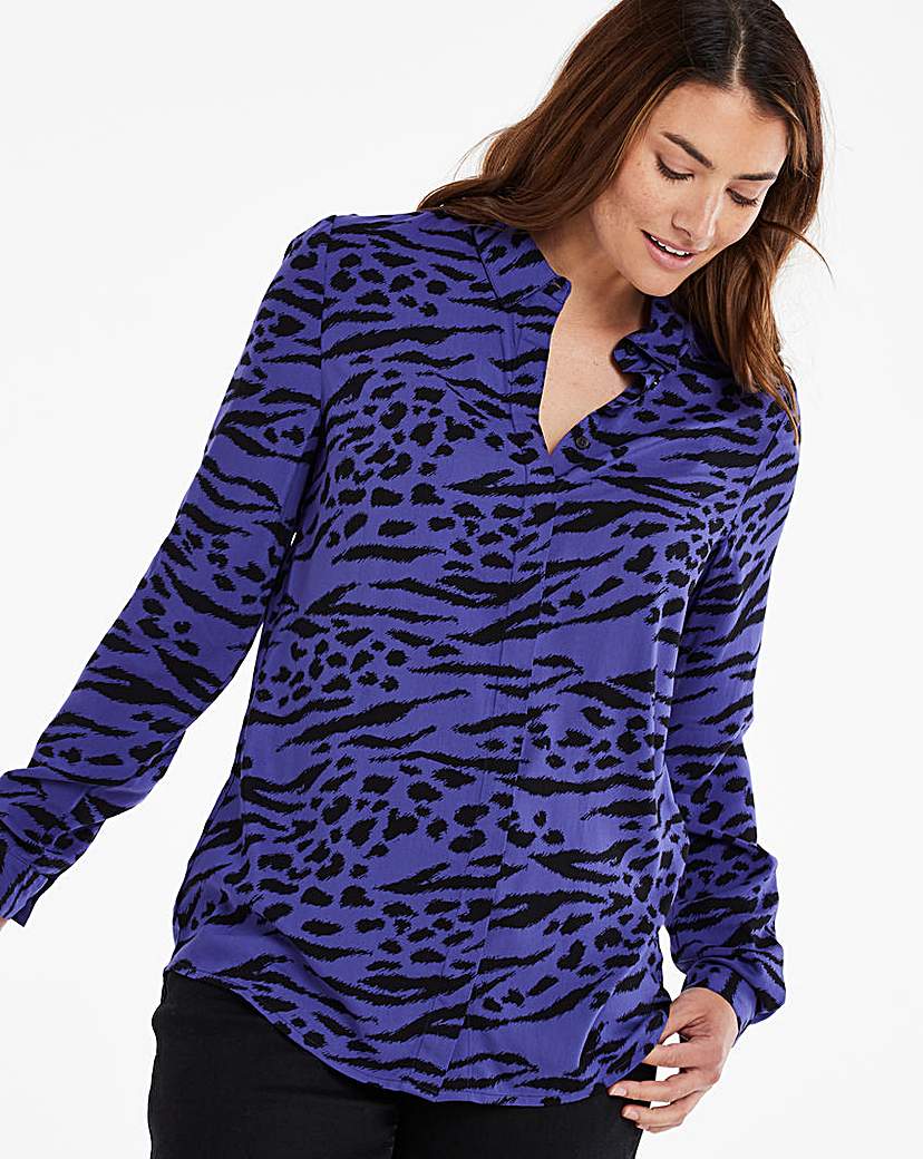 Image of Animal Print Dipped Back Viscose Shirt
