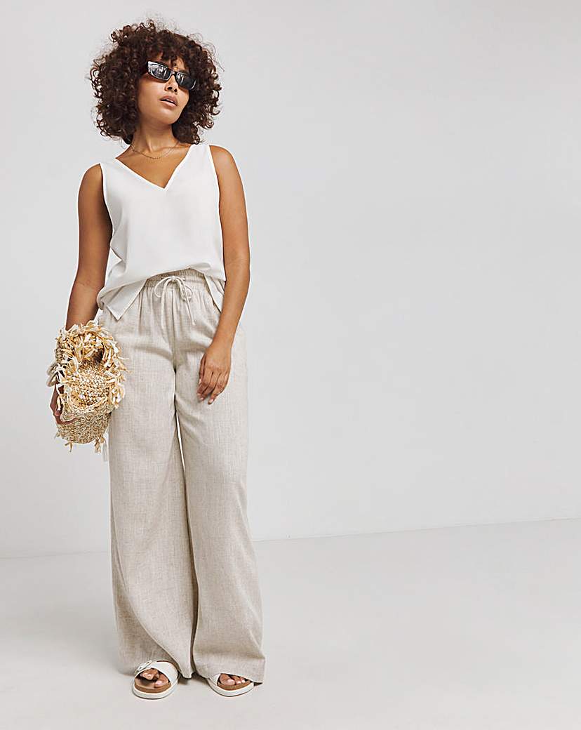 White V Neck Vest