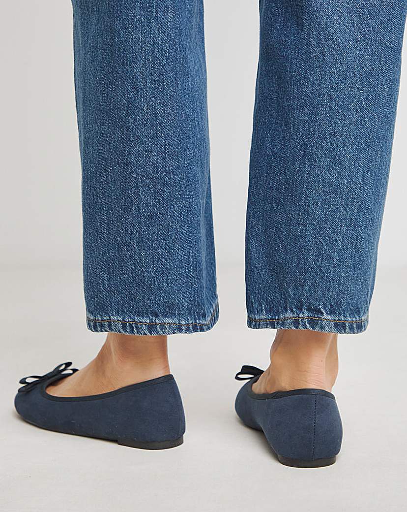 Classic Ballerina Bow Shoe Extra Wide