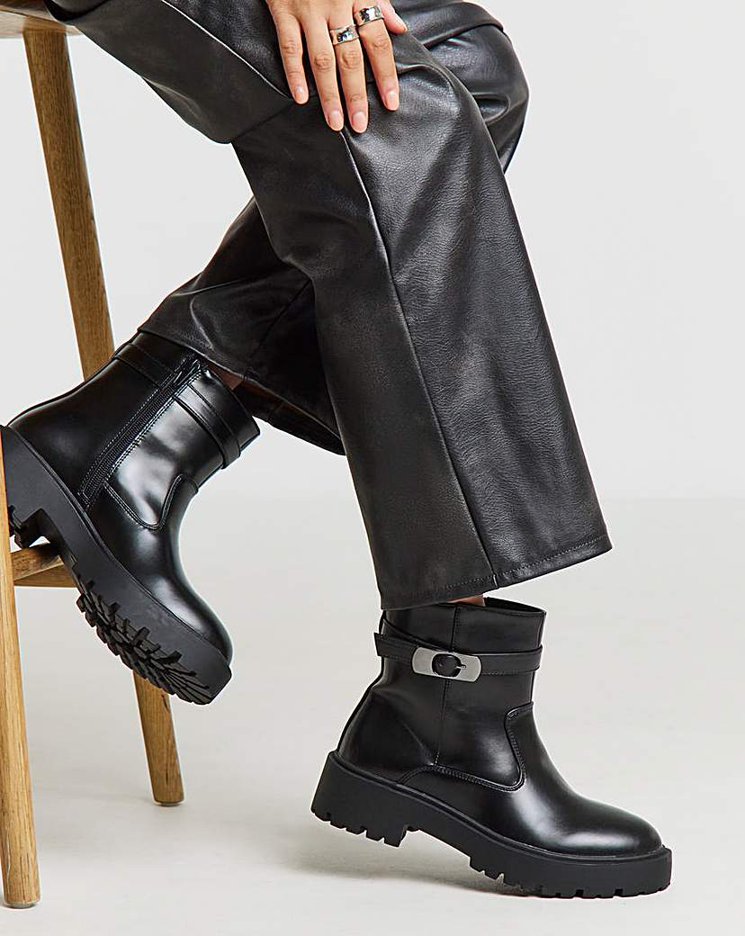 New In - Chunky Ankle Boot Extra Wide