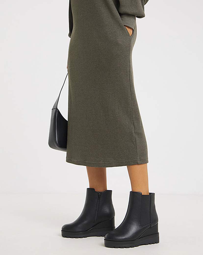 New In - Wedge Ankle Chelsea Boot Wide