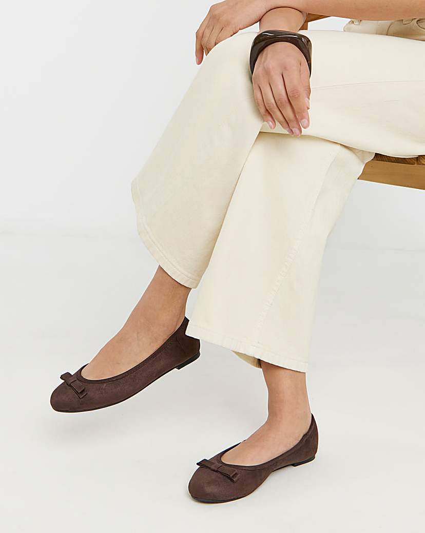 Classic Ballerina Bow Shoe Extra Wide