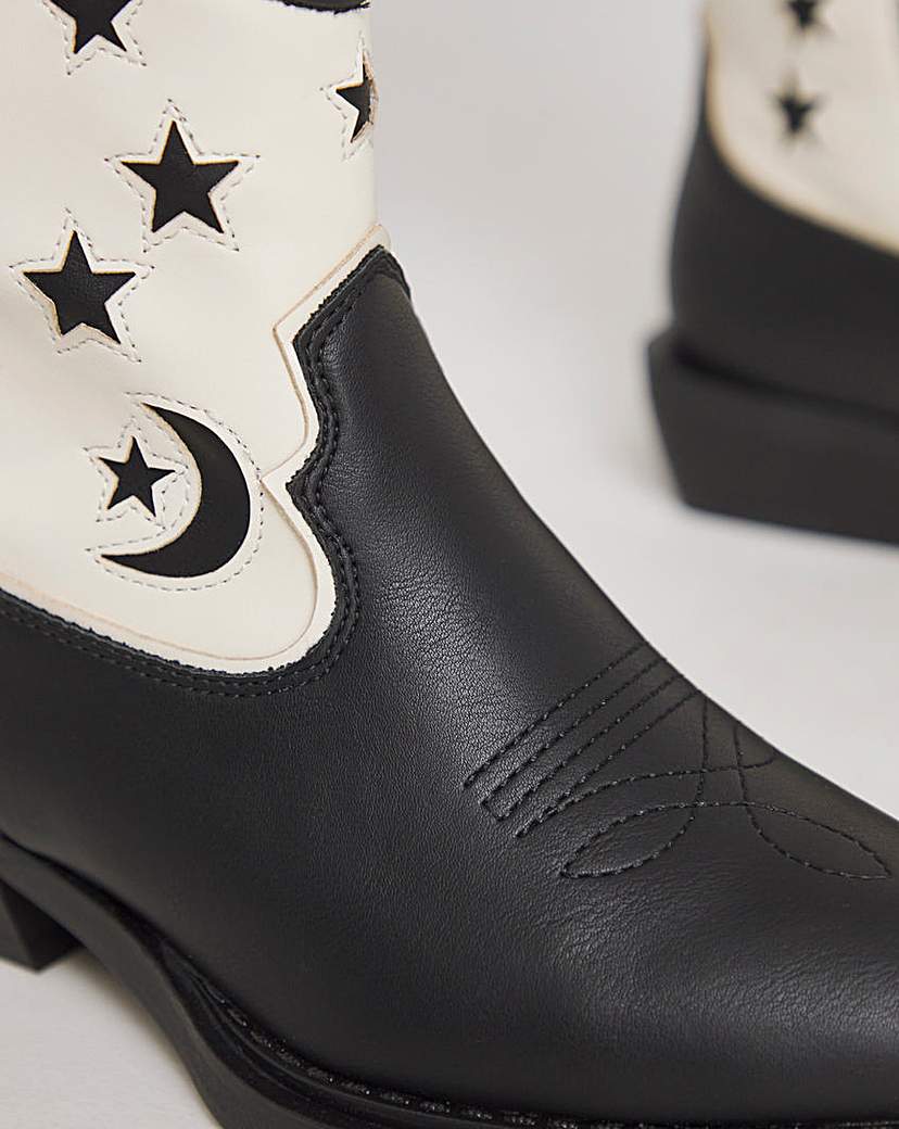 Moon and Star Western Ankle Boot Wide
