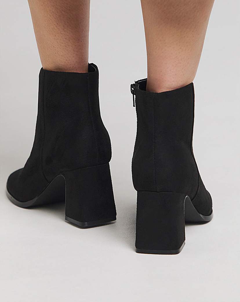 Block Heel Low Cut Boots Wide