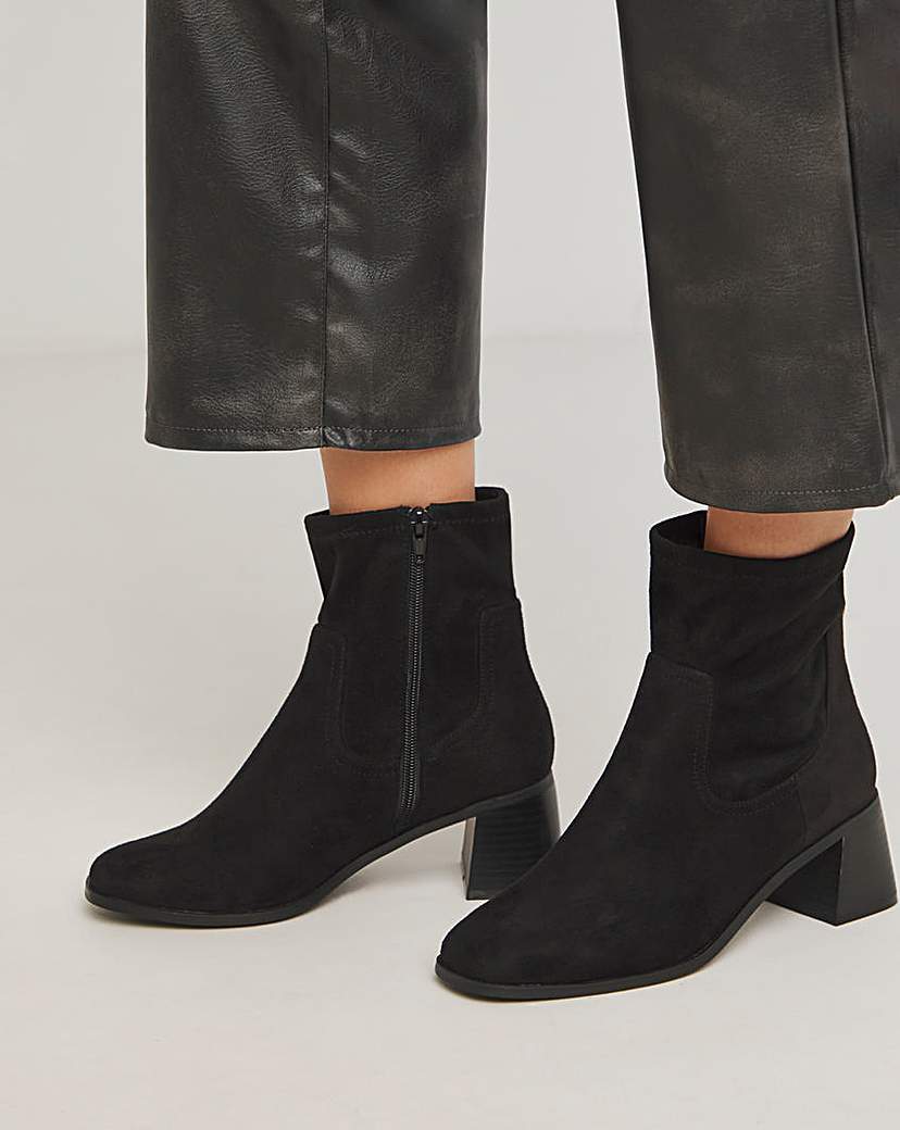 Block Heel Stretch Ankle Boots Ex Wide