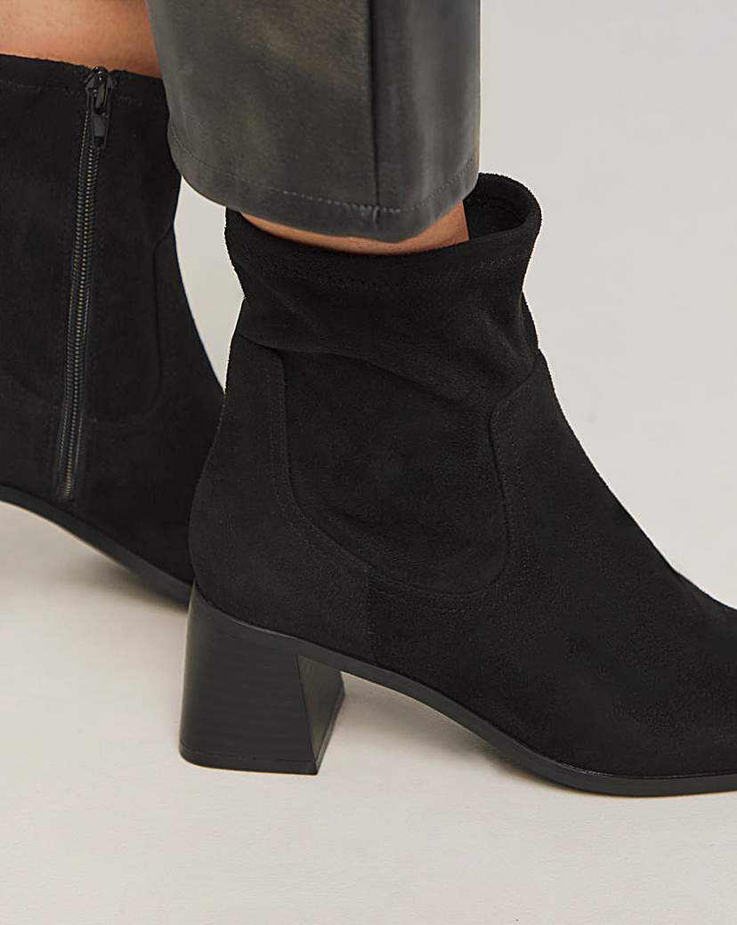 Block Heel Stretch Ankle Boots Ex Wide