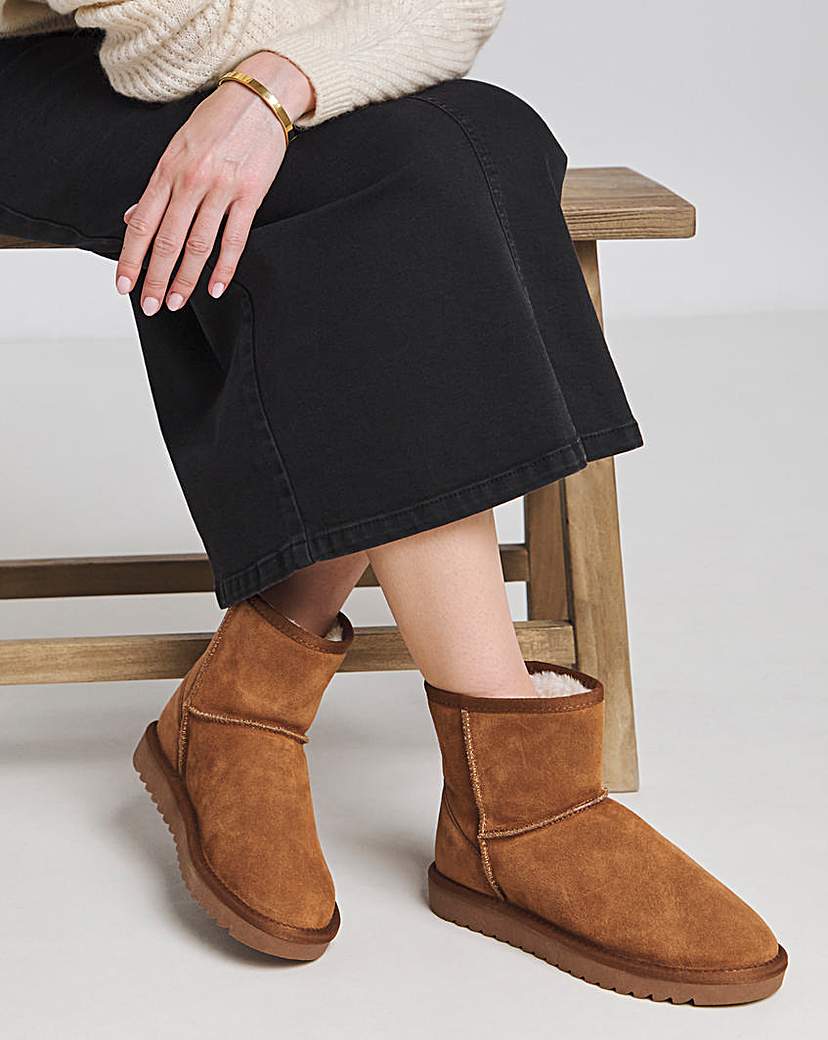 Warm Lined Boot Wide