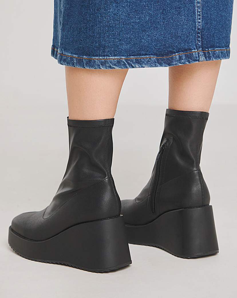 Stretch Upper Wedge Ankle Boots Ex Wide
