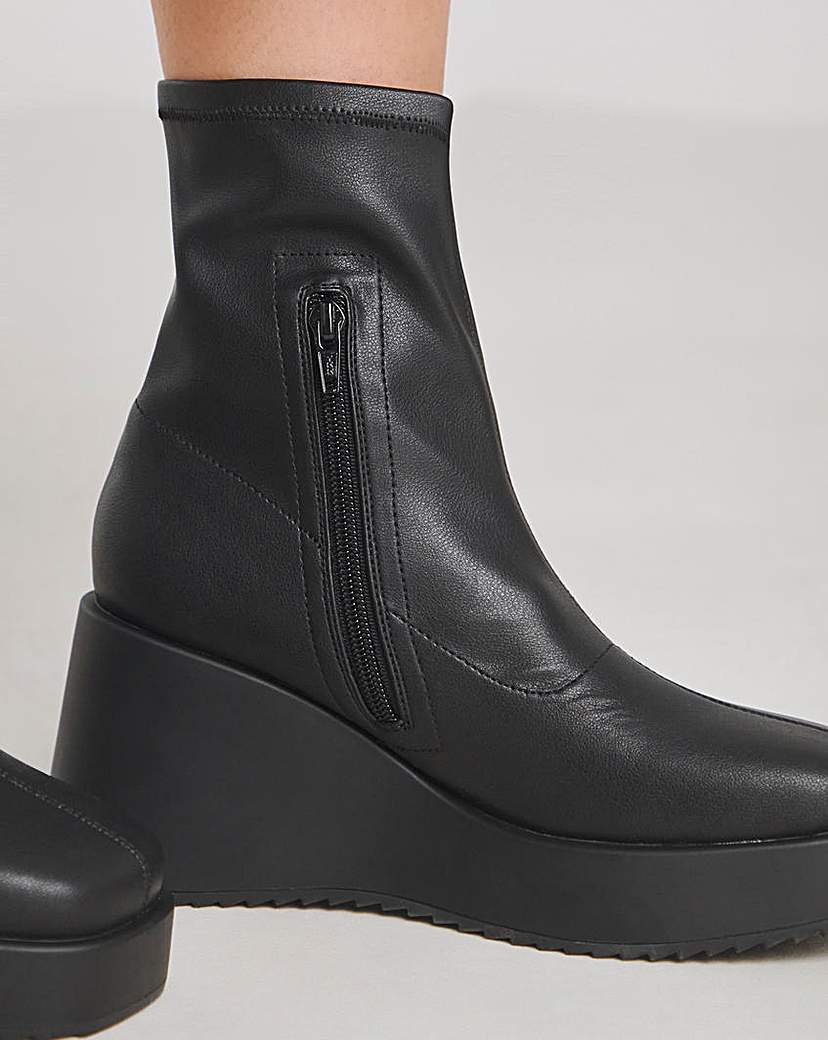 Stretch Upper Wedge Ankle Boots Ex Wide