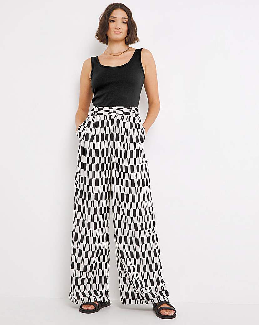 Spun Viscose Wide Leg Trouser