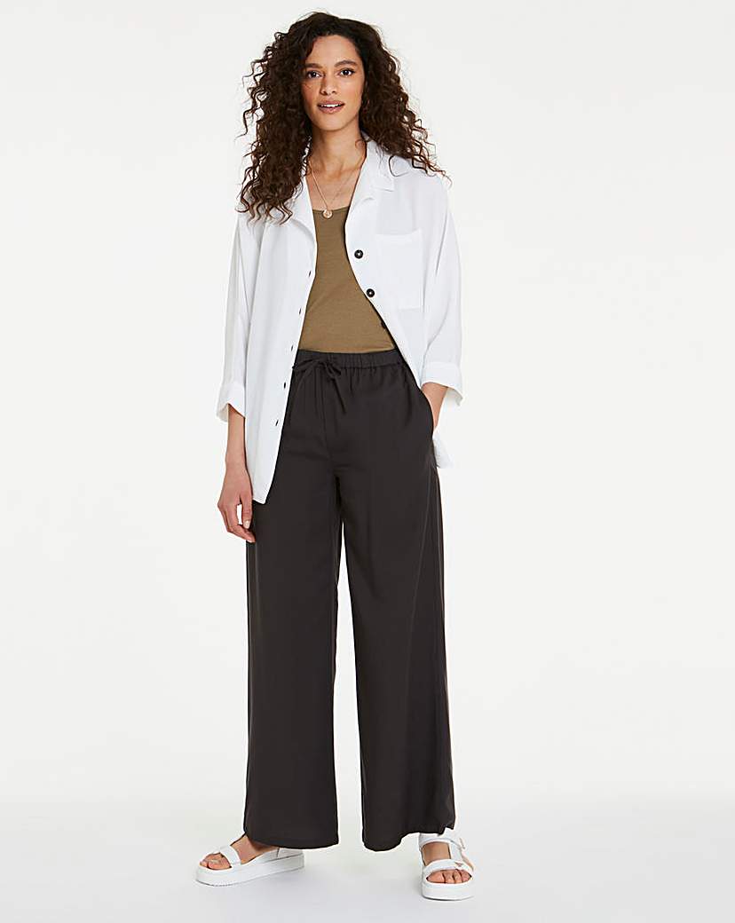 Wide Leg Trouser With Tie Waist Band
