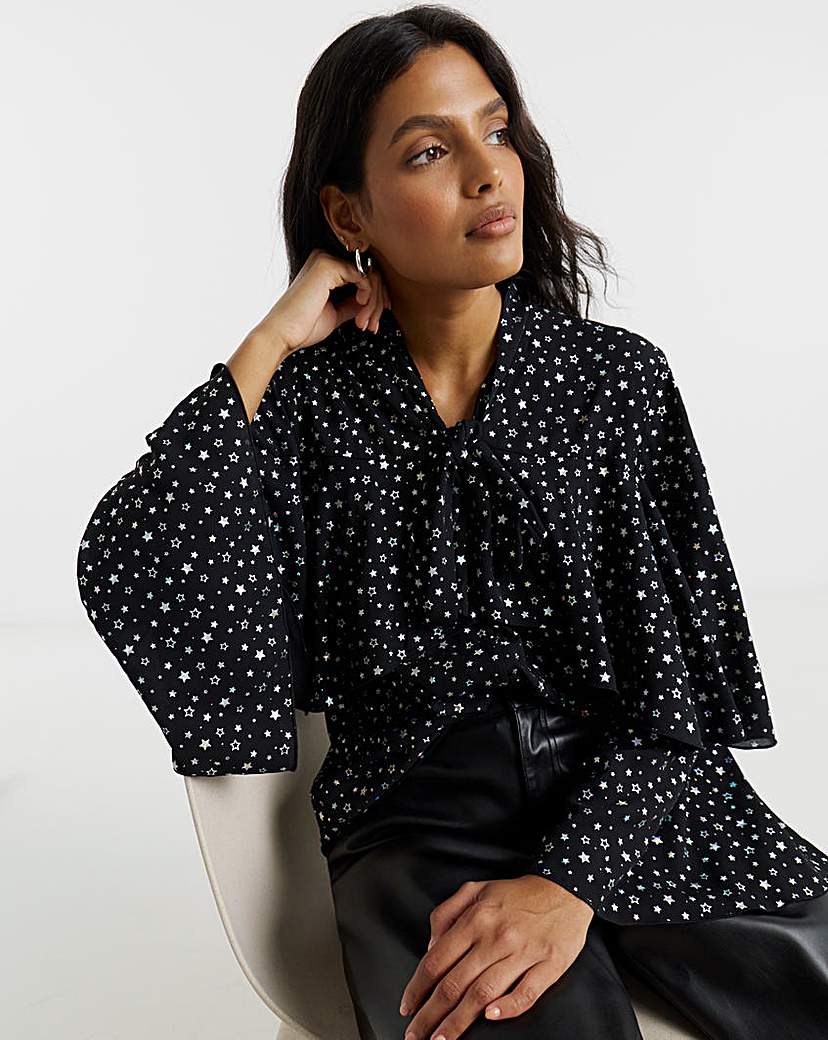 New In - Twisted Wunder Chiffon Foil Blouse