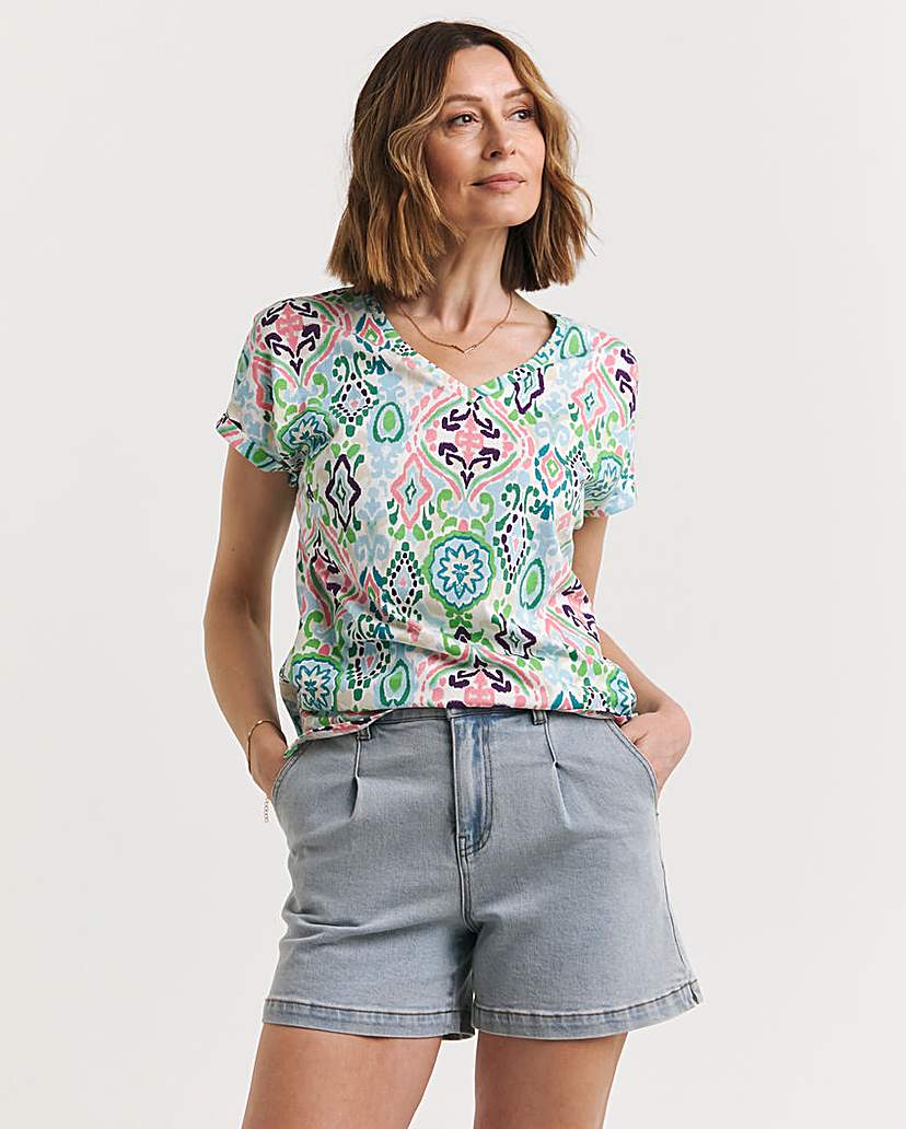 Printed V- Neck Short Sleeve T-Shirt