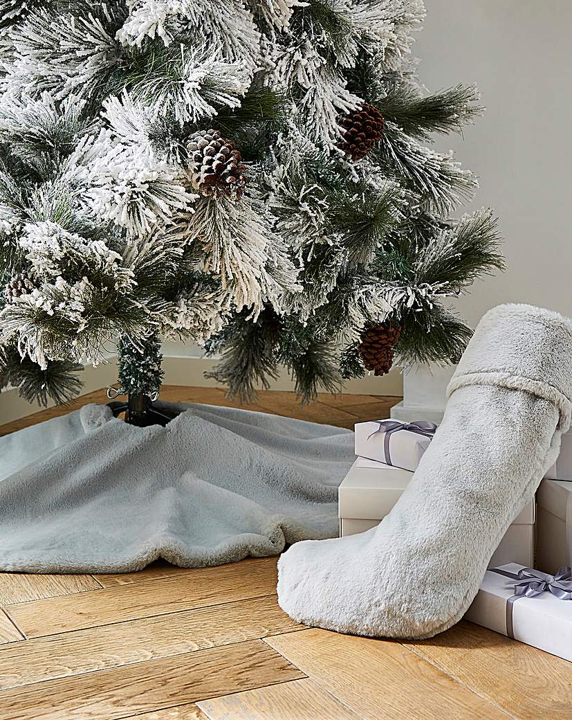 Christmas Faux Fur Tree Skirt