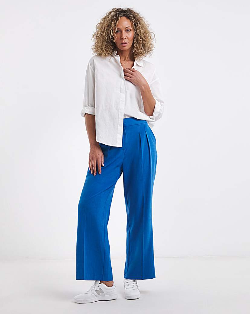 Textured Pleated Wide Leg Trousers