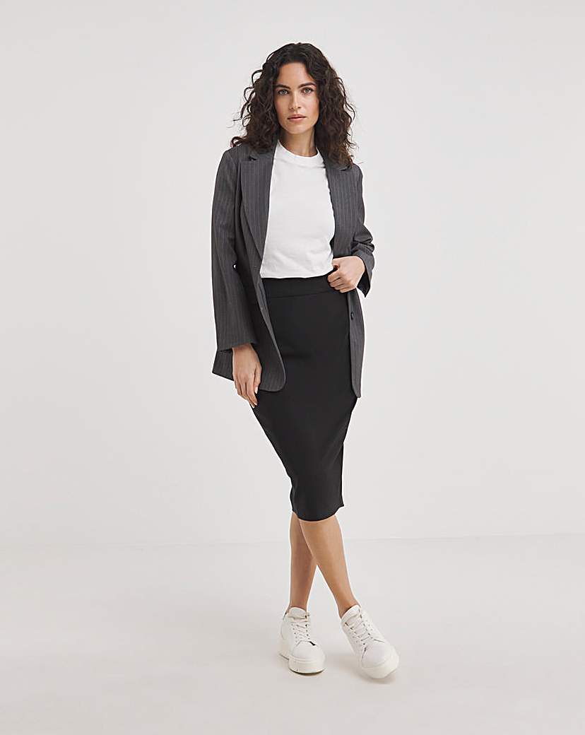 Magisculpt Midi Pencil Skirt