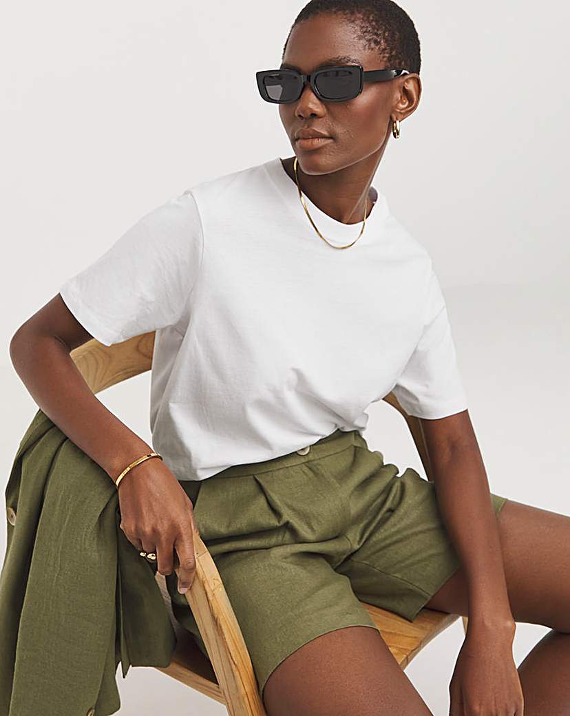 Linen Bermuda Shorts