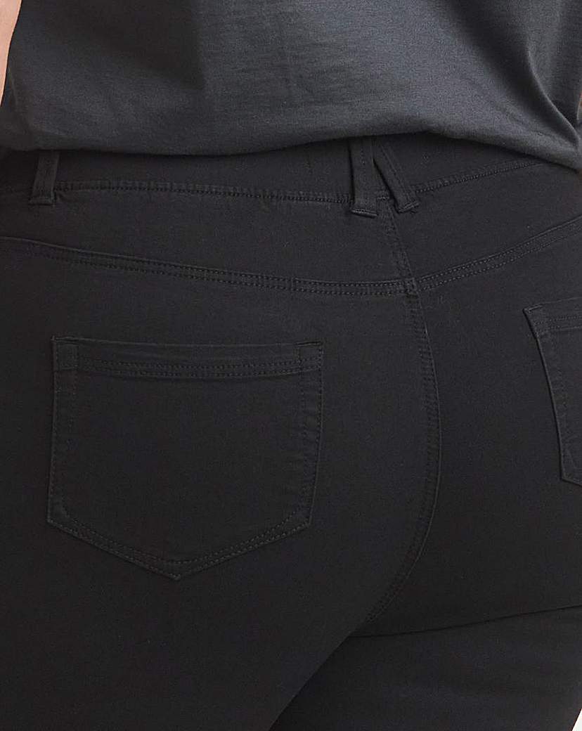Black Flared Pull On Jeggings
